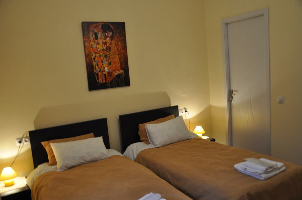 V Park Hotel Tbilisi ภายนอก รูปภาพ