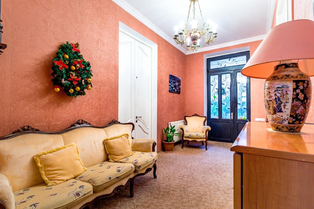 V Park Hotel Tbilisi ภายนอก รูปภาพ